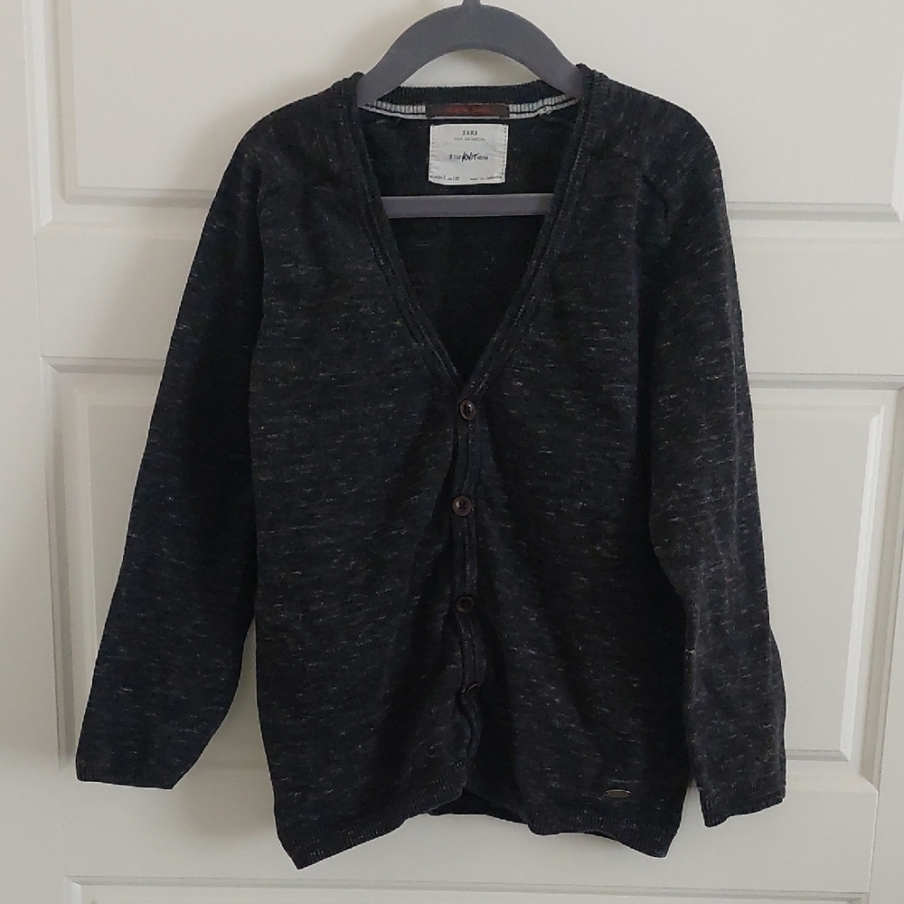 ZARA Boys Knit Gray V-Neck Cardigan Sweater Top